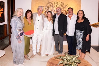 Sociales en la presentación de Paola Marzotto en Espacio Arte