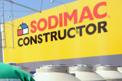 La venta de Sodimac no incluye el traspaso de la marca. Sus próximos dueños podrán seguir operando con el nombre de Sodimac por un plazo máximo de un año