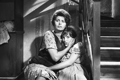 Dos mujeres, de Vittorio de Sica, film por el que ganó el Oscar a la mejor actriz