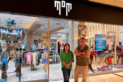 Sofía Corigliano y su papá Gabriel lanzaron la marca en 2021, pero vienen de una familia textilera