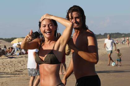 Sofía "Jujuy Jiménez" y su novio Bautista Bello también eligieron la costa uruguaya para disfrutar de las vacaciones