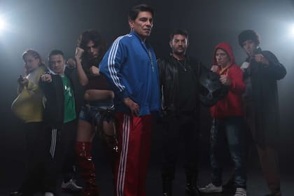 Sofía Palomino, Darío Lopilato, Lautaro Delgado, Juan Palomino, Rago, Diego Cremonesi y Carca (desde la izquierda); de la pantalla grande a la televisión