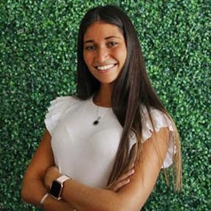 Sofía Puglie: “La modalidad de 4-day week no implica un cambio drástico, pero sí muy nuevo en la Argentina. Por eso, decidimos implementarlo de manera escalonada y cautelosa. El año pasado, comenzamos con un viernes libre al mes; ahora ya tenemos dos, y el objetivo es sumar posteriormente, el tercero y el cuarto”