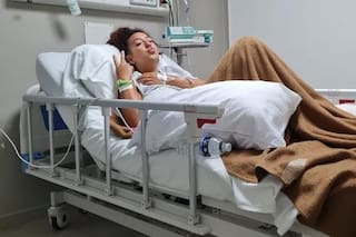 Está varada en México y necesita volver para operarse