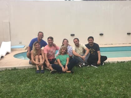 Sofía, rodeada del amor de su familia.