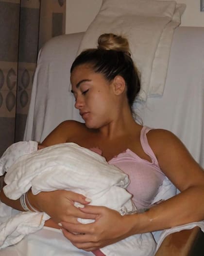 Sofía se convirtió en madre por primera vez (Foto: Instagram @soficalzetti)