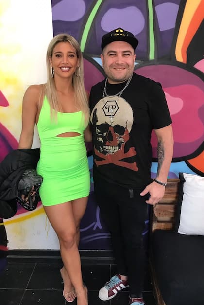 Sol Pérez con Sebastián Báez, yerno de Gerardo