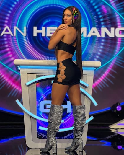 Sol Pérez deslumbró al público de Gran Hermano con los diferentes looks en alusión a la comunidad LGTB