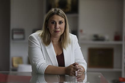 Sol Rodríguez, politóloga y licenciada en Relaciones Internacionales, integra el directorio de Sinteplast y está a cargo del área institucional y de comunicación