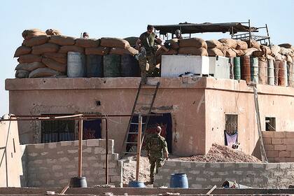 Soldados de Estados Unidos en una base improvisada al norte de Raqa