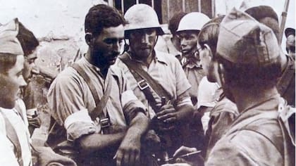 Soldados republicanos en la Guerra Civil Española (1939)