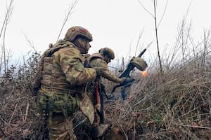 Rusia asegura que tiene el "control total" de Lugansk y Ucrania lo desmiente