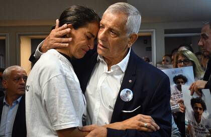 Soledad Laciar, madre de la víctima, y su padre Miguel