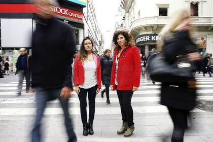Soledad Vallejos y Evangelina Himitian quisieron olvidarse de consumir.