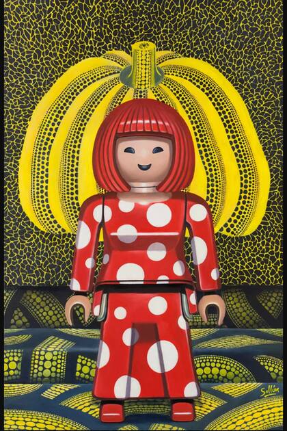 Kusama tiene también su versión en muñequito