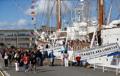 Solo el sábado recorrieron la fragata más de 1000 personas