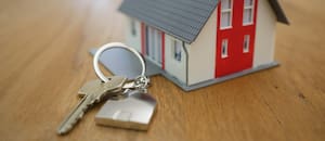 El crédito hipotecario vuelve a insinuarse