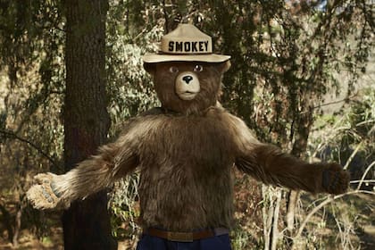 Somokey Bear, una figura utilizada en Estados Unidos para concientizar sobre el cuidado de los bosques
