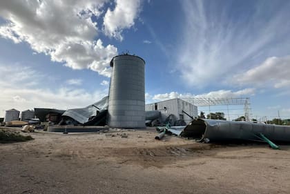 "Somos tres hermanos y mi viejo, juntos vamos a sacarlo adelante. Es ganas y unión", afirmó Santiago Daghero