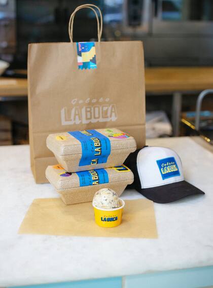 Son argentinos y revolucionaron la manera de comer helado en Dallas