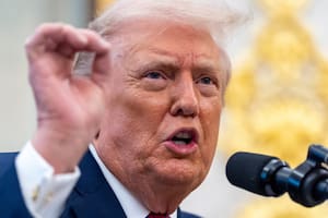 Trump amplía la lista de países con prohibición de viaje a EE.UU. y les cierra la entrada al país a los palestinos