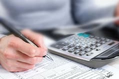 Ingresos Brutos, en el podio de los más tóxicos para la actividad económica