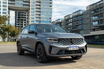 Son dos las versiones que se venden en la Argentina del nuevo Renault Koleos