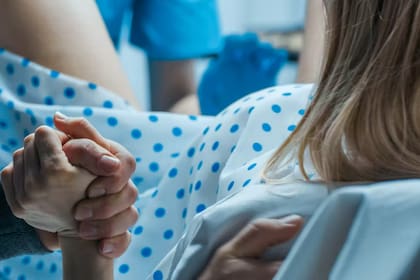 Soñar con dar a luz se asocia con el momento de superar obstaculos en la vida