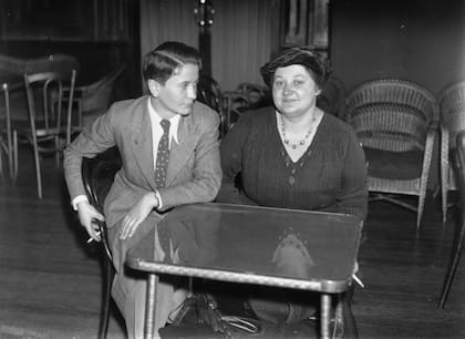 Sonja Graf, a la izquierda, y su eterna rival, la británica Vera Menchik, en 1936.
