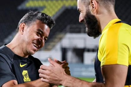 Sonrisas entre Marcelo Gallardo y Karim Benzema, la estrella de Al-Ittihad, el nuevo equipo del Muñeco
