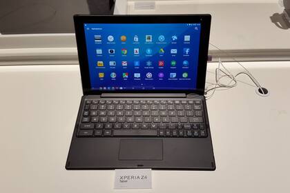 Sony venderá la tableta Xperia Z4 Tablet con un teclado Bluetooth que la transforma en una notebook