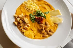 Sopa naranja de Bagels & Bagels