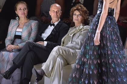 Sophia Loren en el desfile de Armani, unos días atrás