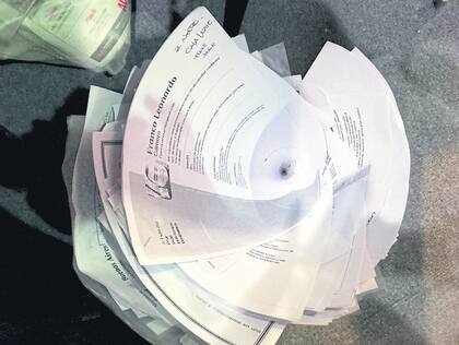 Sorpresa. Los CV en papel, sin dudas protagonistas. Es un mito que ya no sirvan más