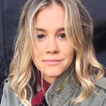 Sosie Bacon no tenía muy en claro su vocación hasta que a los 19 años se subió a un escenario y todo cambió desde entonces