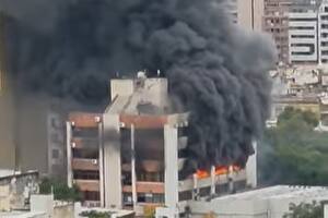 Sospechan que el incendio en Córdoba pudo haber sido provocado para cubrir una estafa con medicamentos