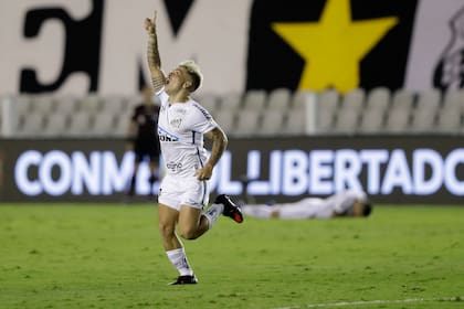 El gol no es su especialidad: en Santos marcó 19 en 91 encuentros