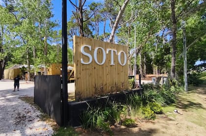 Soto, el nuevo éxito de la temporada esteña, funciona donde estaba el camping de San Rafael