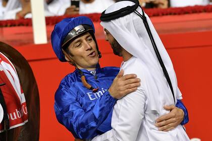 Soumillon y Saeed bin Suroor, jockey y entrenador del caballo atendido por el argentino Nicolás Elustondo