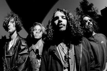 Soundgarden en 1992, Cornell formó la banda en 1984, mucho antes de que explotara el grunge