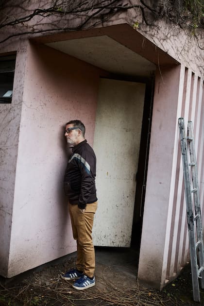 "Soy bastante antisocial, de salir poco, por eso lo de recibir gente es algo que comulga con mi alma sedentaria"