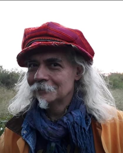 "Soy exótico y me gusta ser exótico", afirma Azema