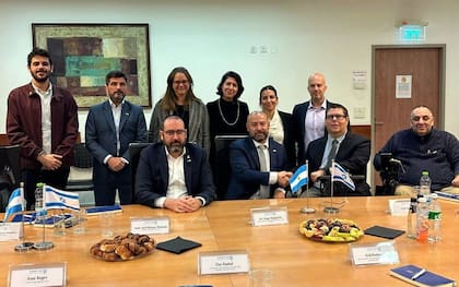 Nuevos chats entre Spagnuolo y Calvete revelan datos sobre un viaje frustrado a Israel - Image 2