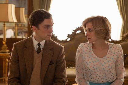 Spencer explora los últimos días del matrimonio de Lady Di y el príncipe Carlos (Jack Farthing)