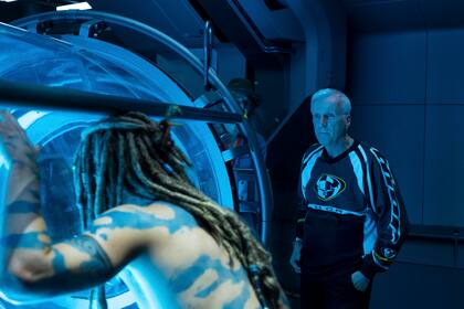 Spider y el director James Cameron durante el rodaje de Avatar 2