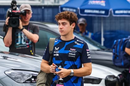 Franco Colapinto, en su llegada al paddock de Alpine para el Gran Premio de Austria