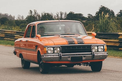 Sprint. La versión más potente y deportiva del Falcon entre 1973 y 1982 con el motor 221 SP de 3.6 L y 166 HP