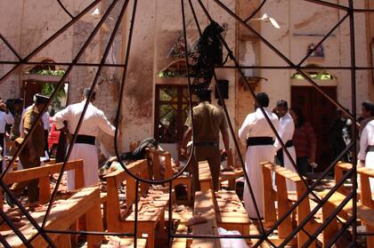 Sri Lanka: el gobierno acusa a un grupo islamita por los ataques que dejaron 290 muertos