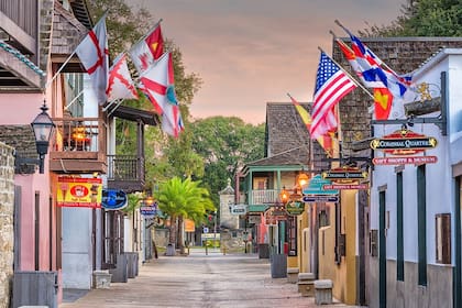 St. Augustine o San Agustín es la primera ciudad colonizada por los españoles en EE.UU., ubicada en el noreste de Florida