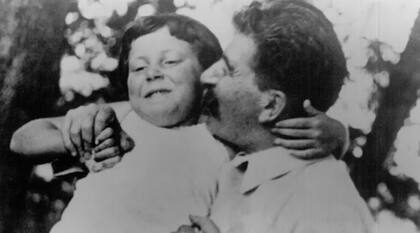 Stalin la llamaba “gorrioncito” (vorobey).